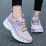 Double Star women's sports shoes