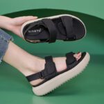 Retro thick-soled Roman sandals for women - Image 3