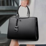 new women's shoulder messenger bag fashionable commuter